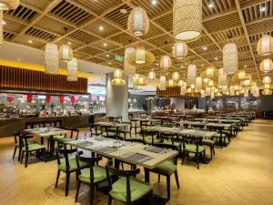 齐河孔雀王温泉酒店·金孔雀自助百汇
