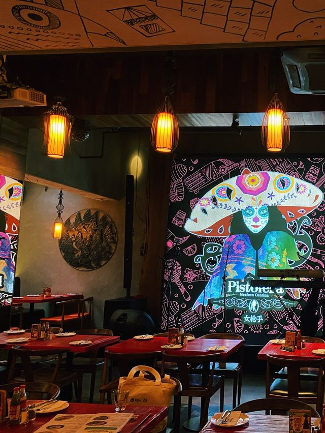 Foodie Diaries: Nachos and Margaritas 