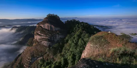 北斗山（七星巖）