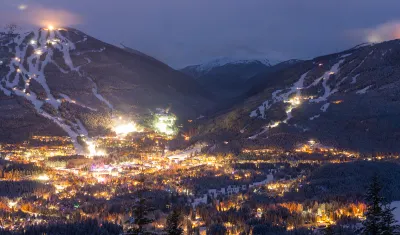 Hotel dekat Patagonia Whistler