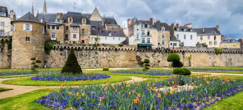 バンヌのホテル