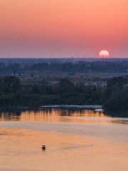 Yingzhou West Lake