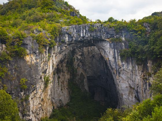 Tiansheng Bridge Scenic Resort