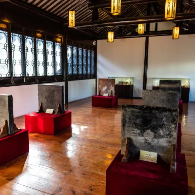 2-звездочные отели в г. Куньшань