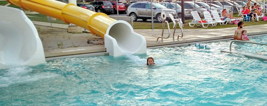 Spring Grove Aquatics Center