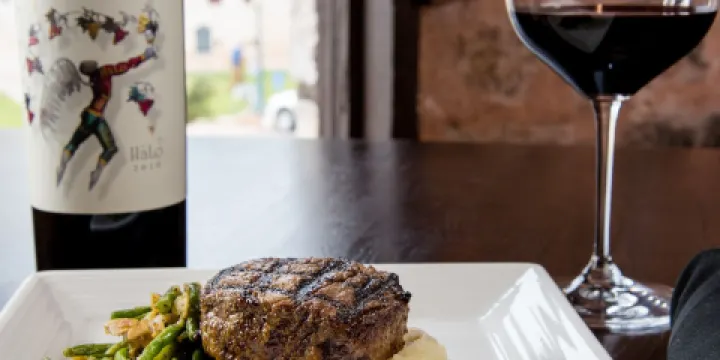 Eighteen Ninety Grille & Lounge