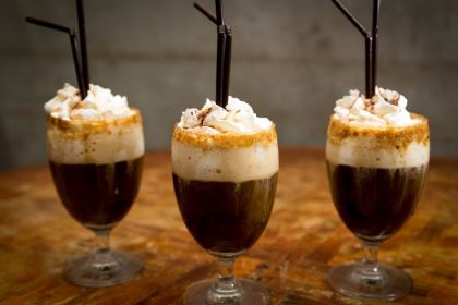 EAT Bar & Grill Restaurant Karon