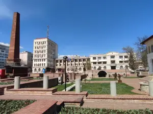 Monumentul istoric ”Ansamblul Piaţa Unirii”