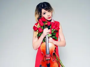 Lindsey Stirling - The Snow Waltz Tour