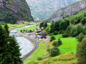 Ligne de Flåm