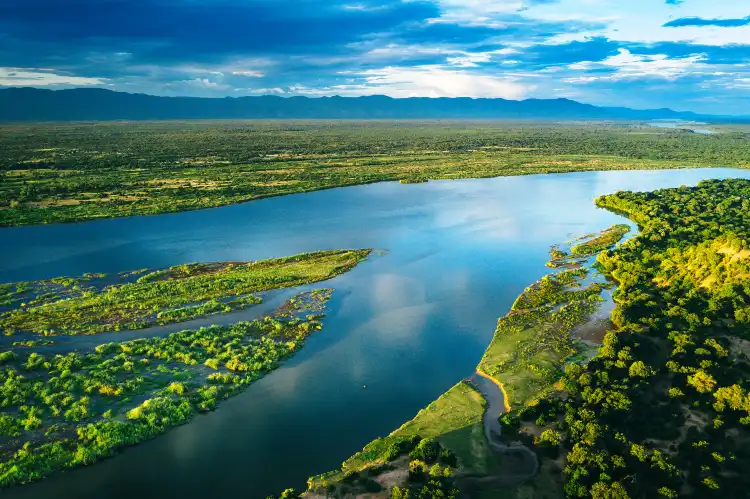 Hotels near Zambezi River