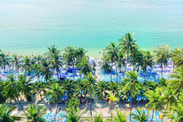 หาดบางแสน ชลบุรี