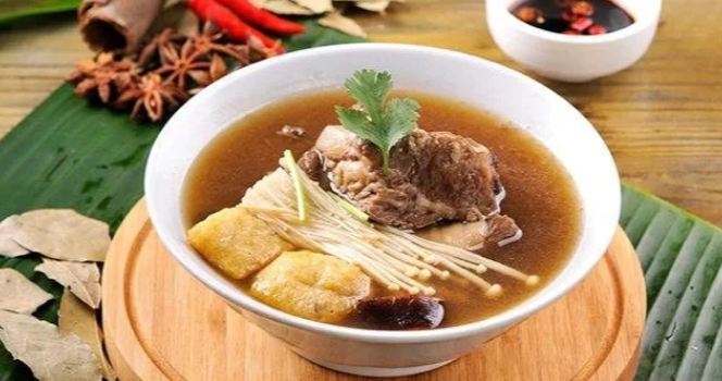 萬利肉骨茶餐室