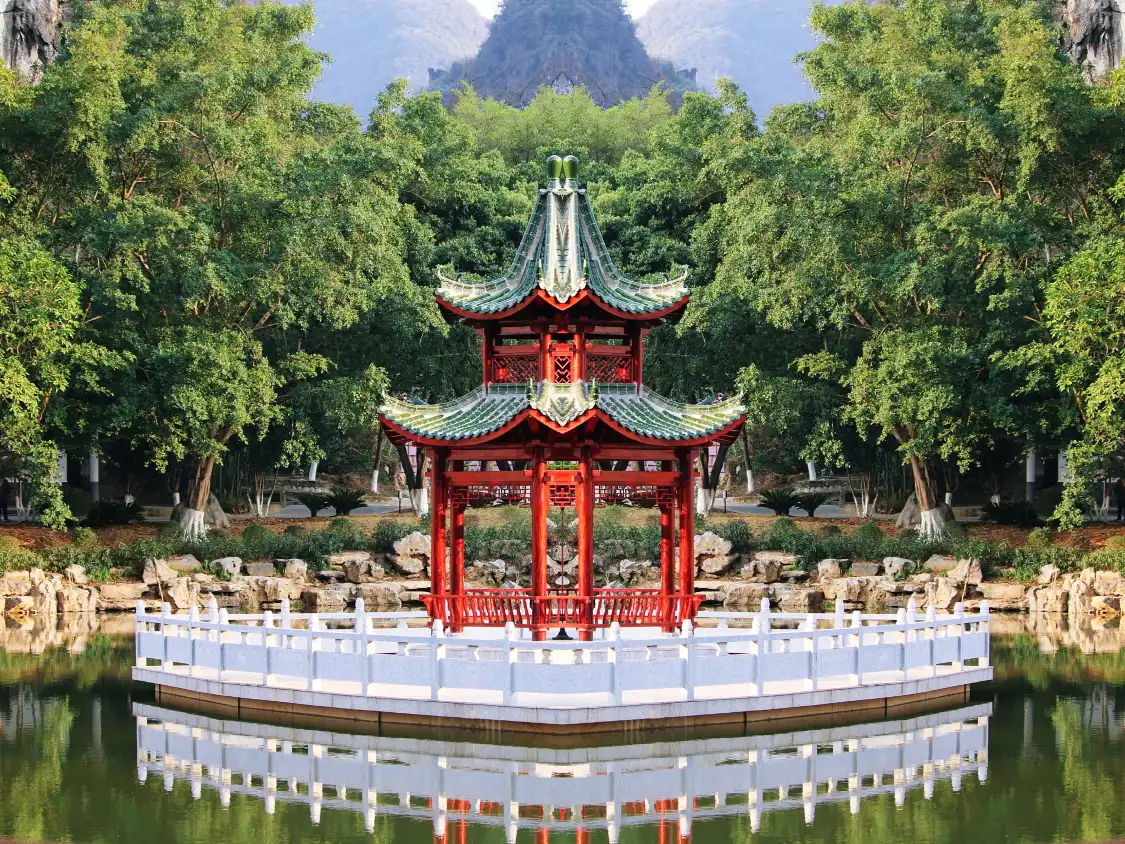 Hotels near Yangshuo Park
