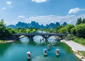 遇龍河竹筏漂遊