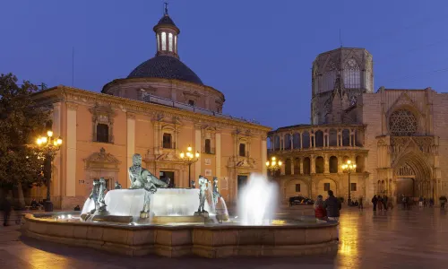 Queen's square