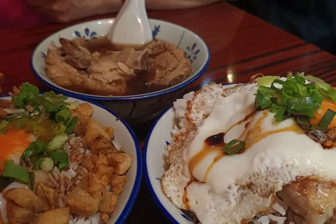 北角美食, 兩草
