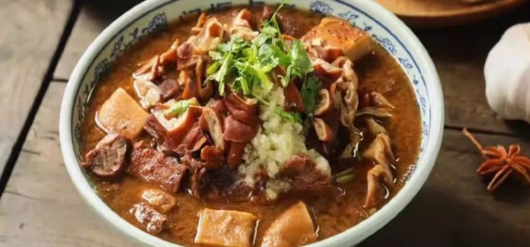 MENKUANGHUTONGBAINIANLUZHU
