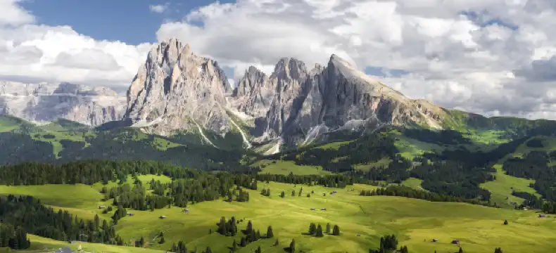 Hotels near Paradiso