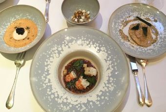 Sketch the Lecture Room & Library User Photo