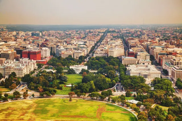 A Walking Guide to Memorials in Washington D.C.