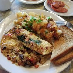 808 Grindz Cafe User Photo