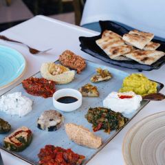 Meze Meze User Photo