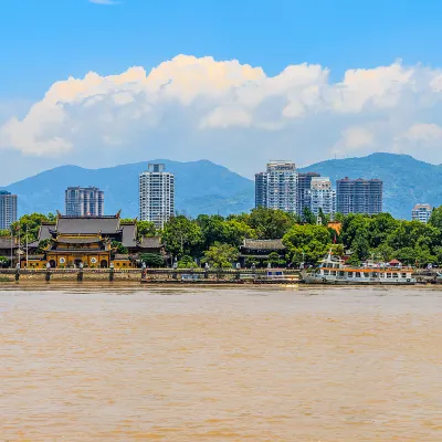 Отели в районе Коммерческий район улицы Wuma