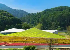 The Tianrenshan Earth Art Park