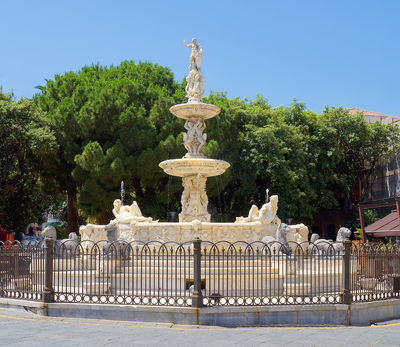 Orion fountain
