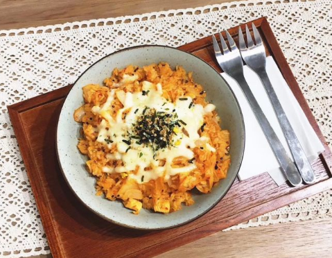 樹下家庭料理