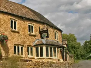 The Tite Inn