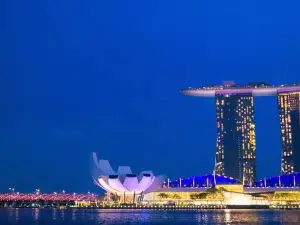 Top 14 Restaurants for Views & Experiences in Singapore