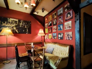 Monk's Bar