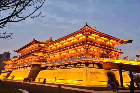 Jiuzhou Pond