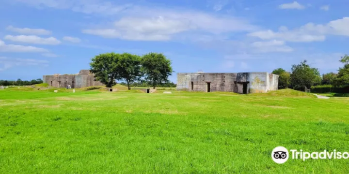 La Batterie d'Azeville (Azeville gun battery)