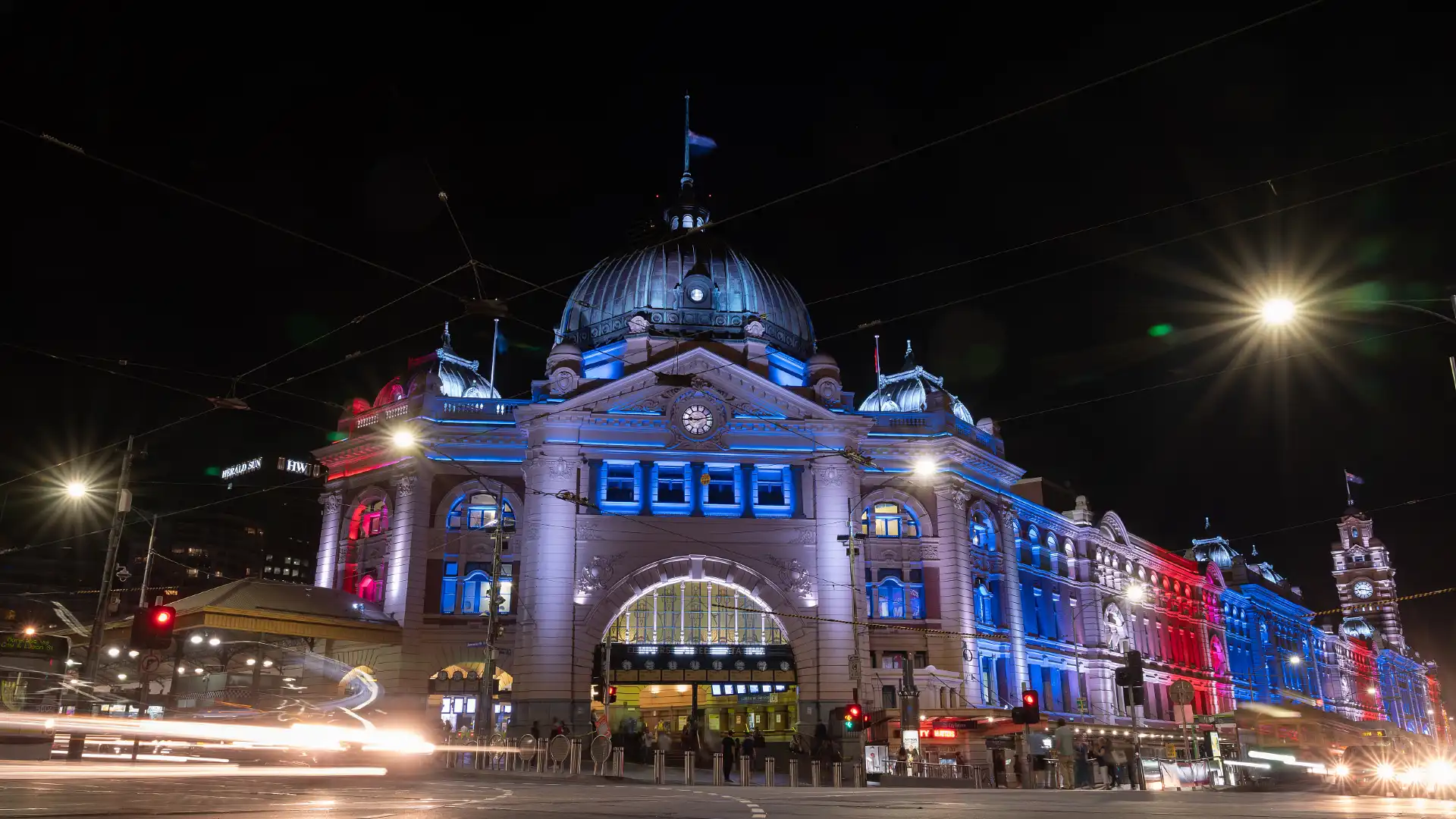 Hotels near Melbourne Central Station