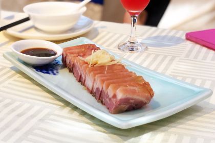 YANG ZHOU SHI ZI LOU HE YUAN DIAN