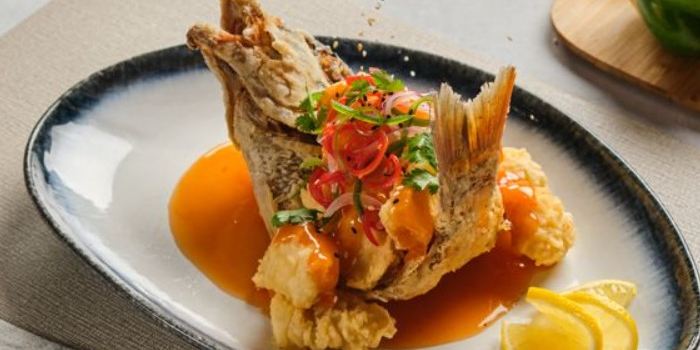 SIRENA SEAFOOD RESTAURANT & CLIFFTOP BAR
