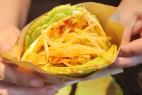 翠翠苗饼(凤凰古城店)