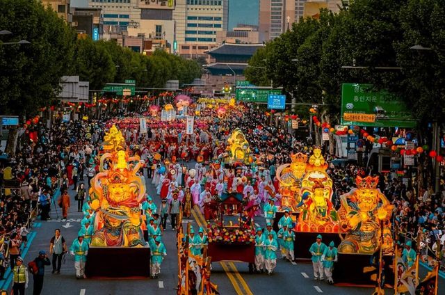 Lotus Lantern Festival in Seoul | Seoul