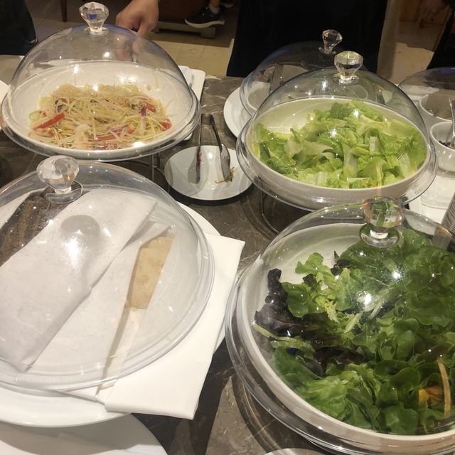 沙田凱悅酒店 | 嘉賓軒黃昏雞尾酒 沙田凱悅酒店 | 嘉賓軒黃昏雞尾酒
