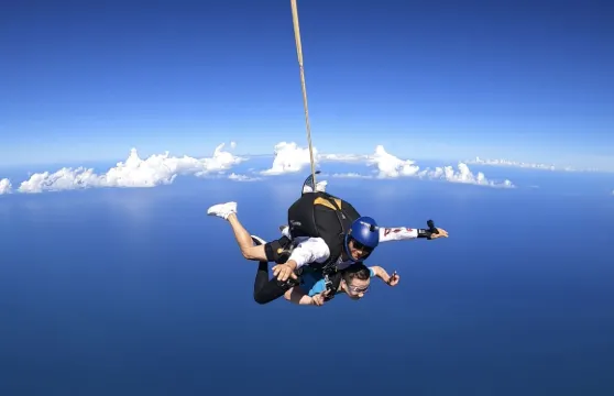 博鰲海上跳傘基地跳傘體驗+第三方攝像服務大小同價