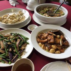 经律论国际酒店梵华阁餐厅 User Photo