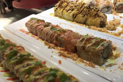 苏格里拉烧烤火锅(五一九路店)