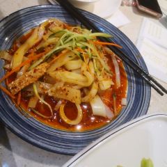 Yixiang·dunhuanglou (zhongshanbeilu) User Photo