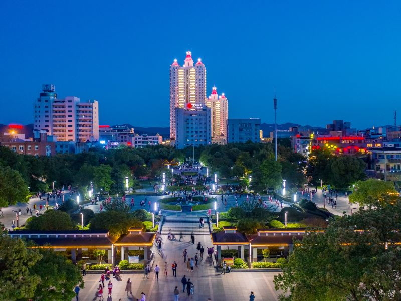 Pantianshou Square