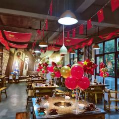 重庆土碗老火锅(县府路店) 여행 사진