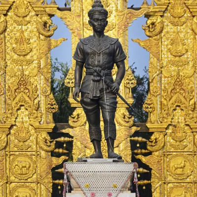 Отели с услугой бассейном в г. Чанграй