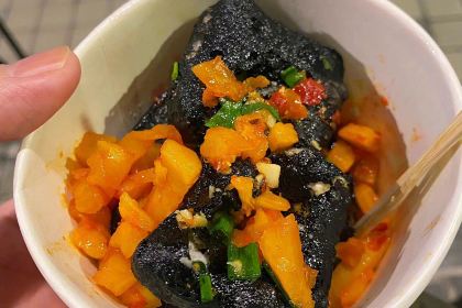 梅姨臭豆腐（中醫院店）